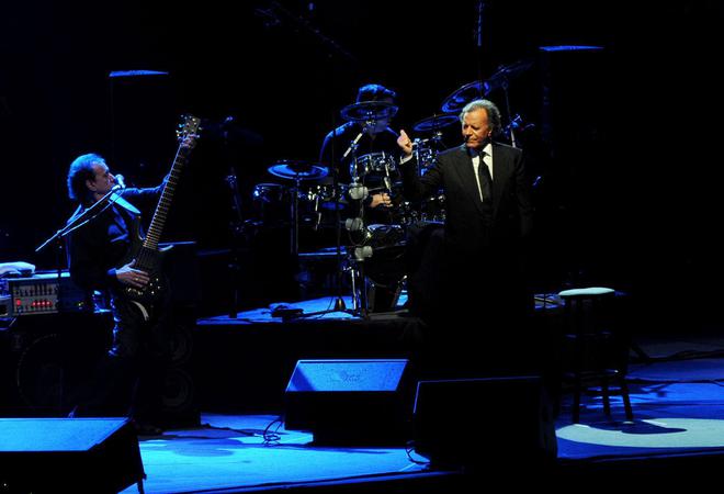 Хулио Иглесиас в София, 2012