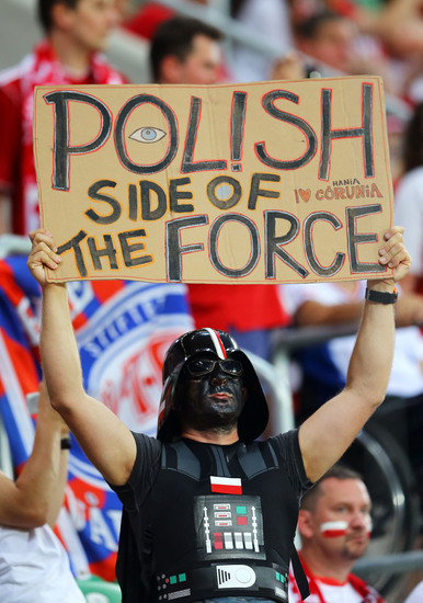 Евро 2012: Дарт Вейдър - фен на Полша