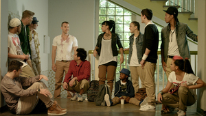 Кадър от "Улични танци-2"