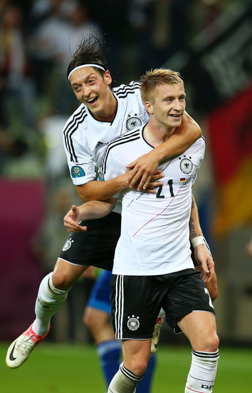 Евро 2012: Германска победа над Гърция