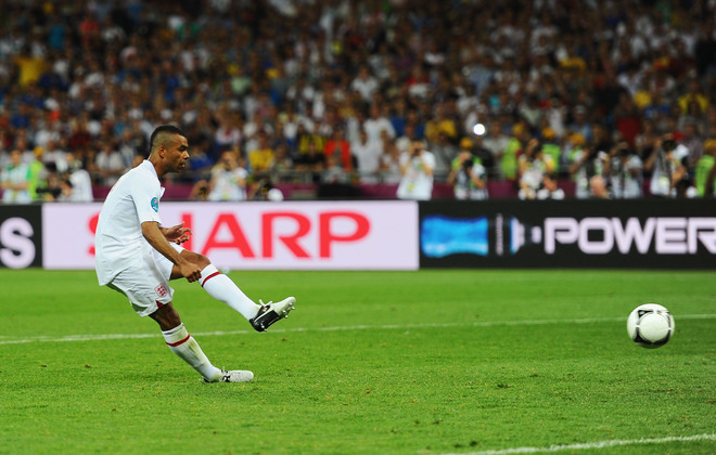 Евро 2012: Ашли Коул пропуска дузпа