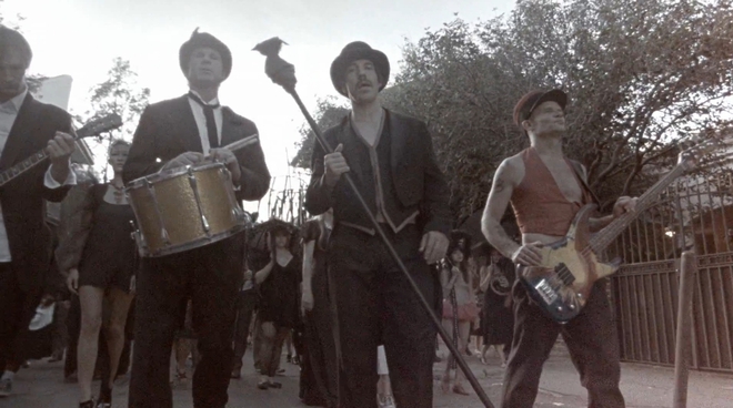 Новият клип на RHCP