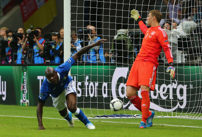 Евро 2012: Балотели срещу Германия