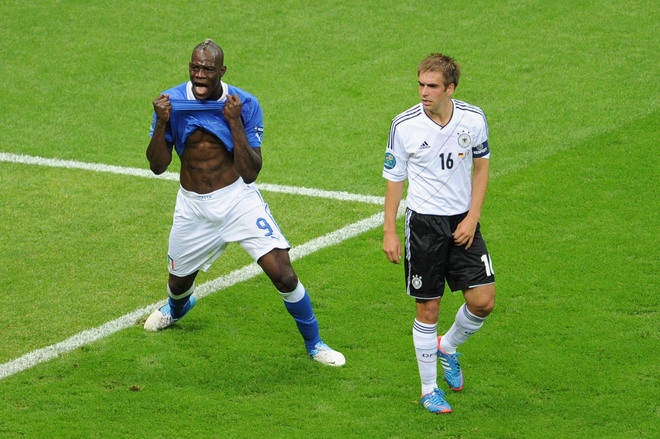 Евро 2012: Балотели ликува