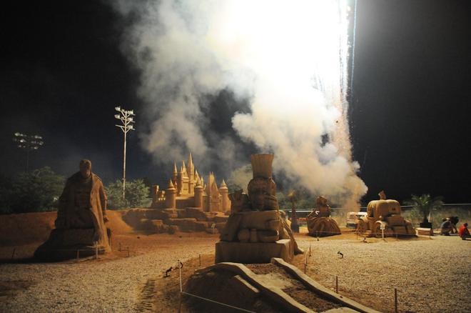 Пясъчни скулптури в Бургас - откриването