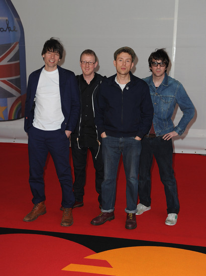 "Блър" на наградите Бритс 2012