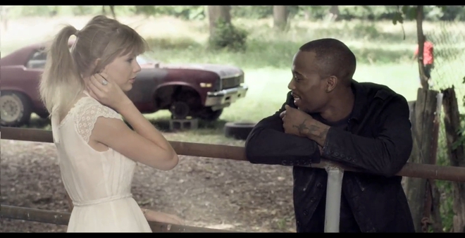 Тейлър Суифт и B.o.B. в Both Of Us