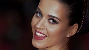 Кейти Пери в едър план