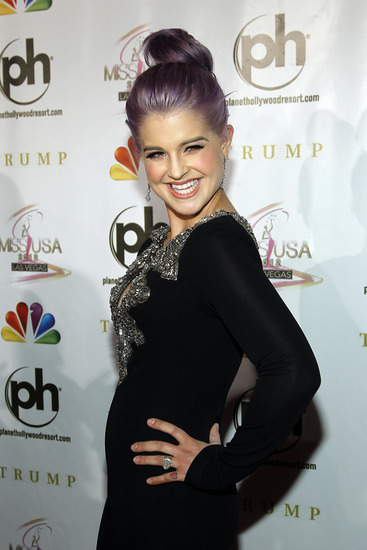 Кели Озбърн по време на Мис Америка 2012