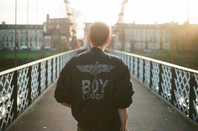 Момче в Boy London