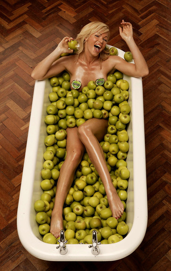 Най-скандалната Лара Крофт