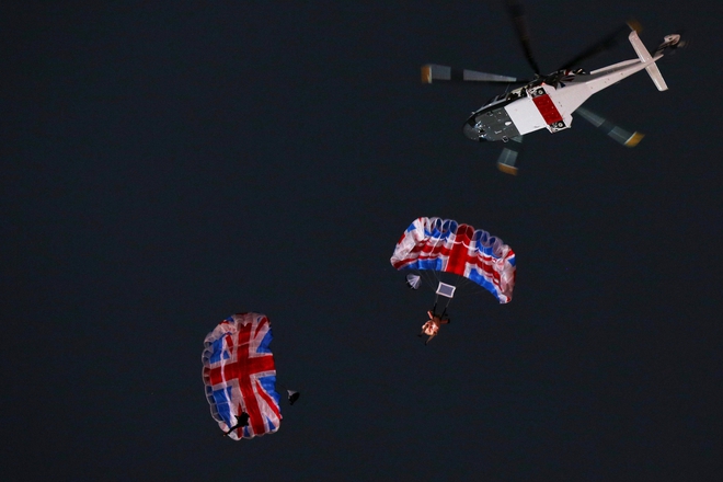London 2012 parashutisti