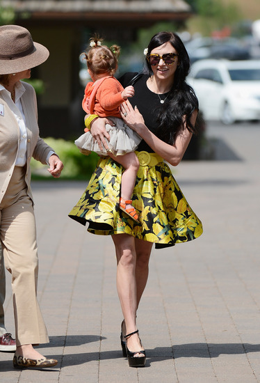 Добре облечени жени: Стейси Бендет