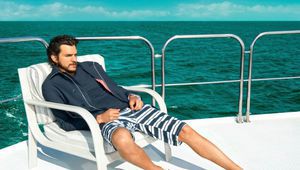 Аштън Къчър рекламира Colcci