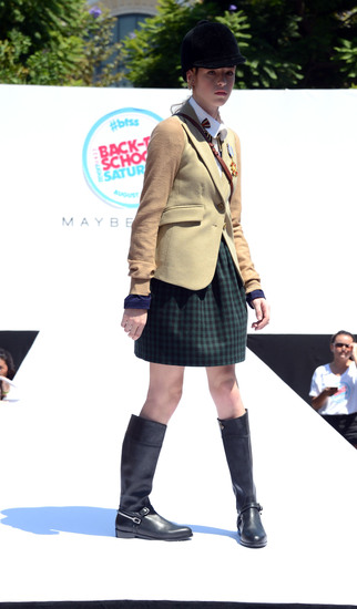 Мода за ученички (4)