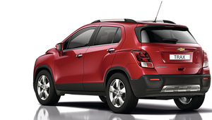 Chevrolet Trax отзад