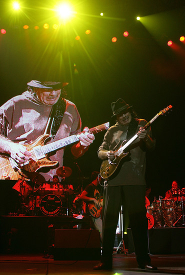 Карлос Сантана на концерт