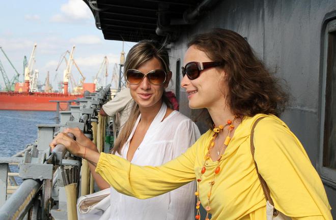 Йоана Буковска на морска разходка