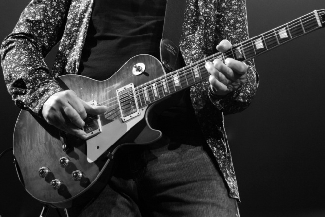 Mark nopflar sled dayar streyts