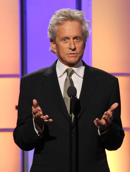 Майкъл Дългас на сцена