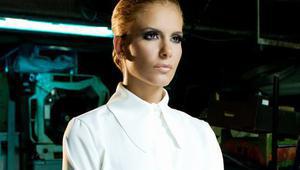 Анелия в "Да ти викна ли такси"