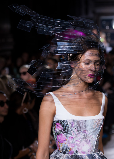 Ревюто на Giles в Лондон, пролет-лято 2013