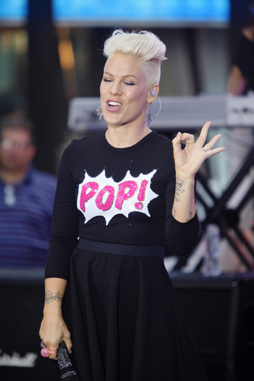 Пинк на сцената