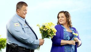 Мелиса Маккарти в "Майк и Моли"