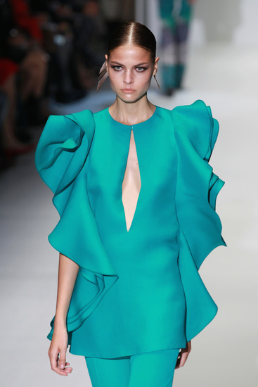 Пролет-лято 2013 на модния подиум в Милано: Gucci