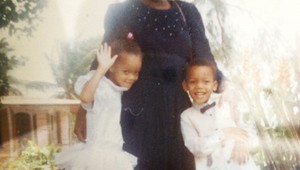 Риана като малка