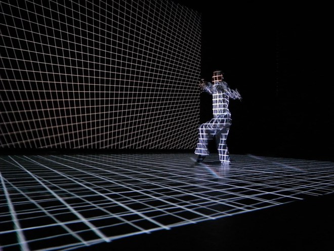 HAPTIC, ADAPTING FOR DISTORTION