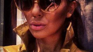 Николета с крив нос