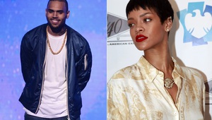 Хванаха Риана и Крис в крачка