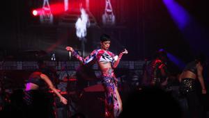 Риана в Баку