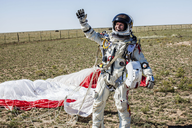 Feliks baumgartner uspya