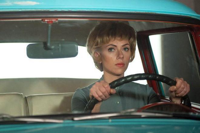 Skarlet yohanson v hichkok