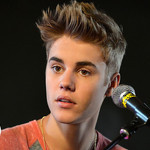 Justin Bieber - Boyfriend (BBC Radio 1)