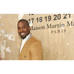 Канйе Уест в Maison Martin Margiela за H&M
