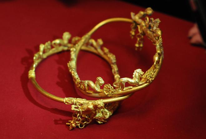 Златни накити от резервата Сборяново