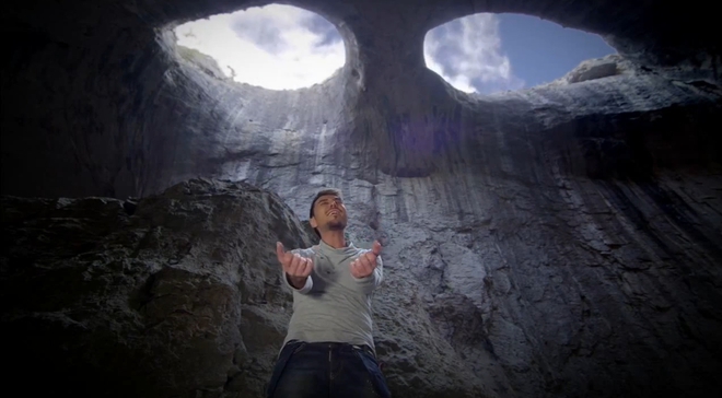 Миро във "Върха на планината"