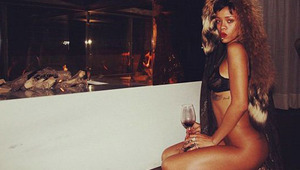 Риана по... вино