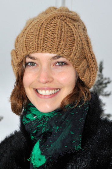 Аризона Мюз в едър план