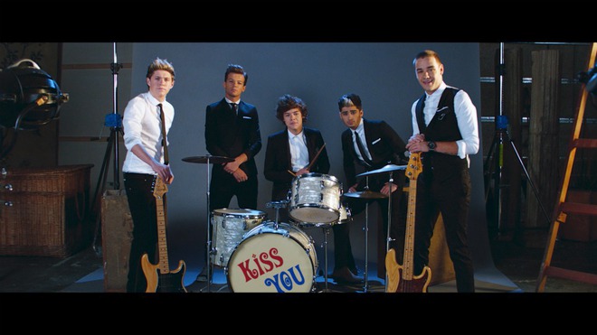 One Direction снимат клип