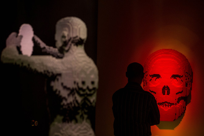 Череп от "Лего"