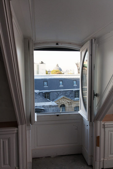 The Selby влизат в дома на Лобутен (15)