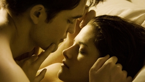 Меденият месец на Едуард и Бела