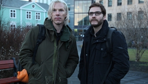 Бенедикт Къмбърбач като Джулиан Асанж