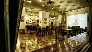 Атмосферата в "Ракета ракия бар"