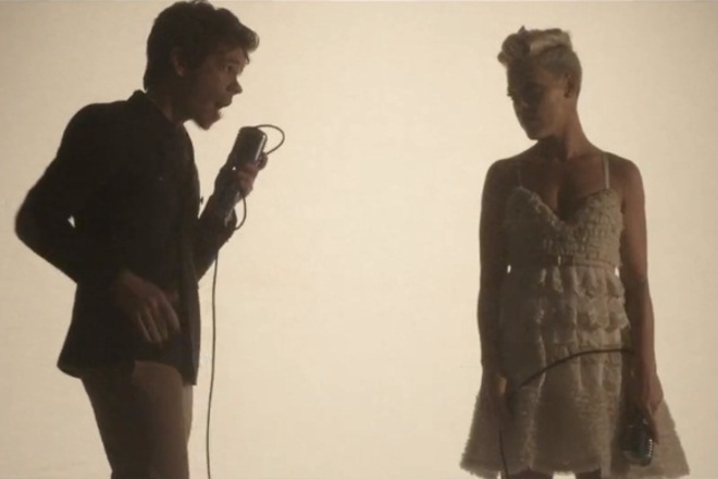 P nk just give me a reason