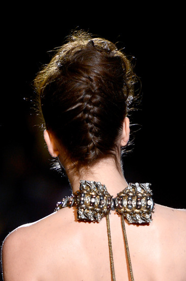 Моден детайл от ревюто на Badgley Mischka